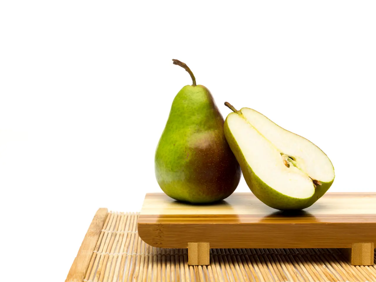Eleven Powerful Health Advantages of Pears Specifically for Male Health