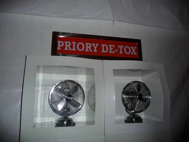 Russians advised against sleeping under a ventilator by medical professionals.