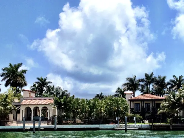 Strategies for Managing Summer Heat: 13 Guidelines for Maintaining Mental Composure During the...