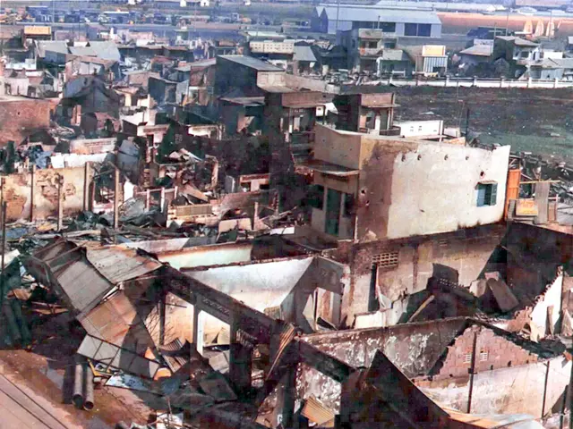 Building collapse fatalities in Pakistan reportedly rise to 27 mortalities