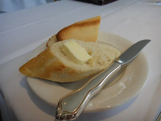 Alternative Butter Options: Exploring 9 Choices and Their Nutritional Profiles