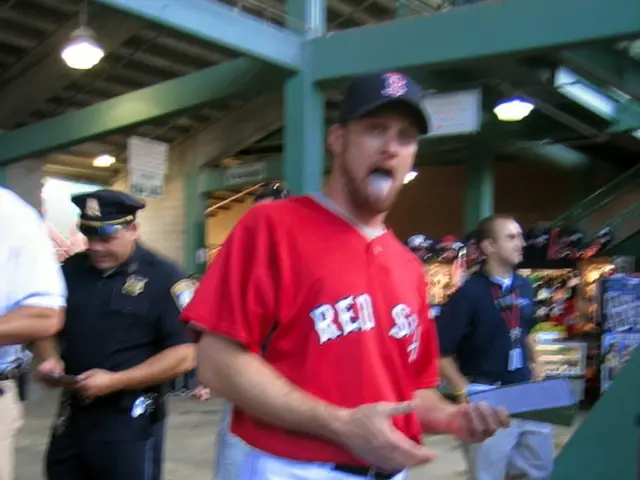 Manipulative tactic: Gaslighting defining, along with instances and suitable reactions