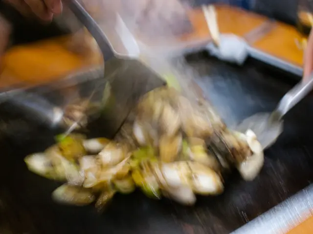 Issues of Quality Persist in Kirkland Snacks, Claim Shoppers