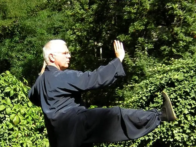 "Quick press of thumb, firm pressure, immediate appearance - KMS!"