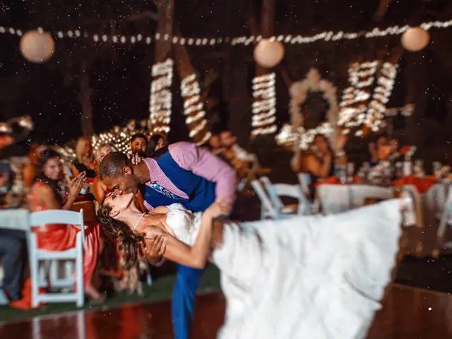 The Fascinating Explanation Behind the Closing of Eyes During a Kiss